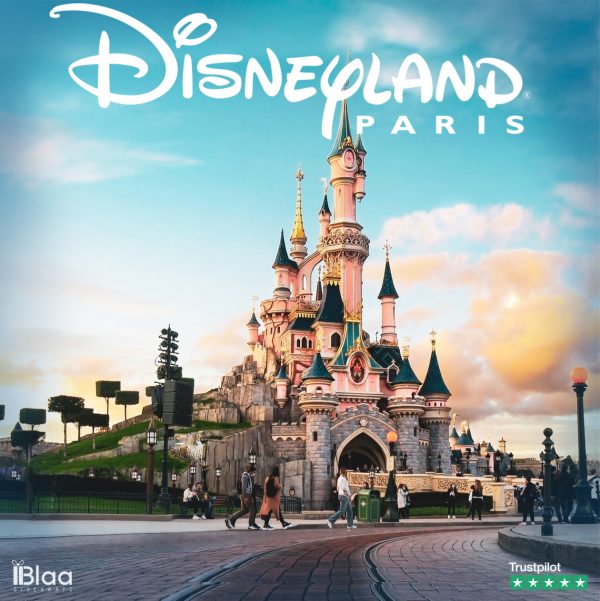 WIN Family Disneyland Christmas Getaway